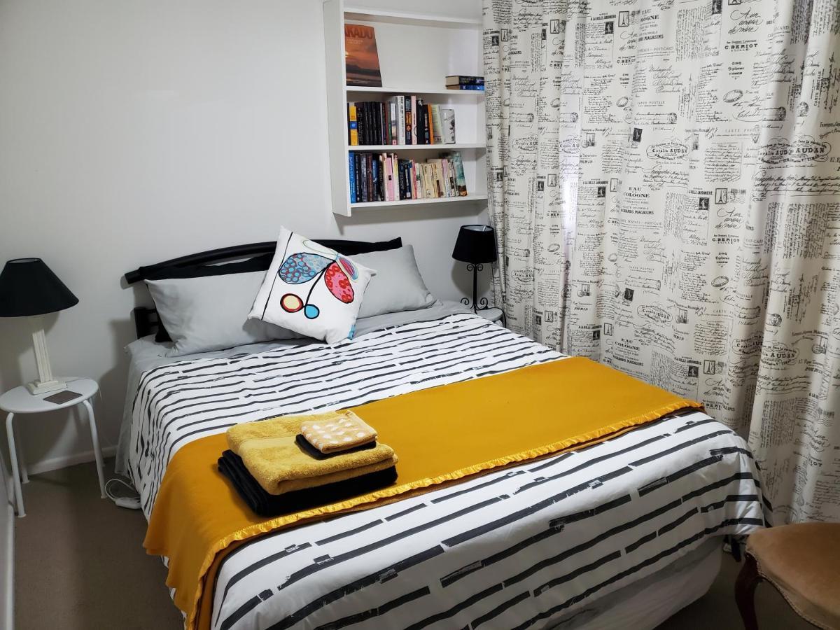 Gateway To The Surf Coast And Geelong Apartamento Exterior foto